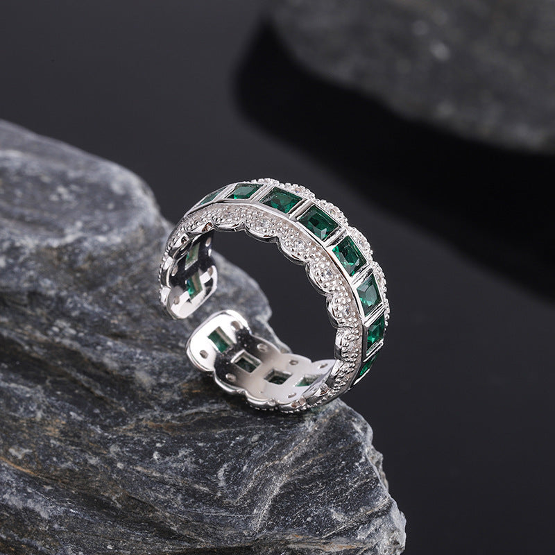 💚✨ Perfect Green Sparkle: Adjustable Sterling Silver Ring ✨💚