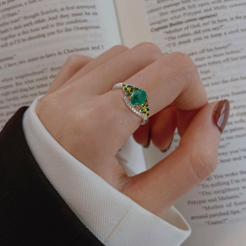 Elegant Niche Design S925 Silver Natural Emerald Ring