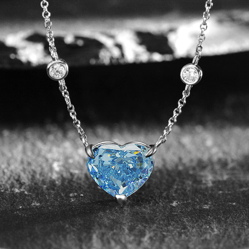 🌊 Ocean Blue Heart Zircon Necklace - Silver Design